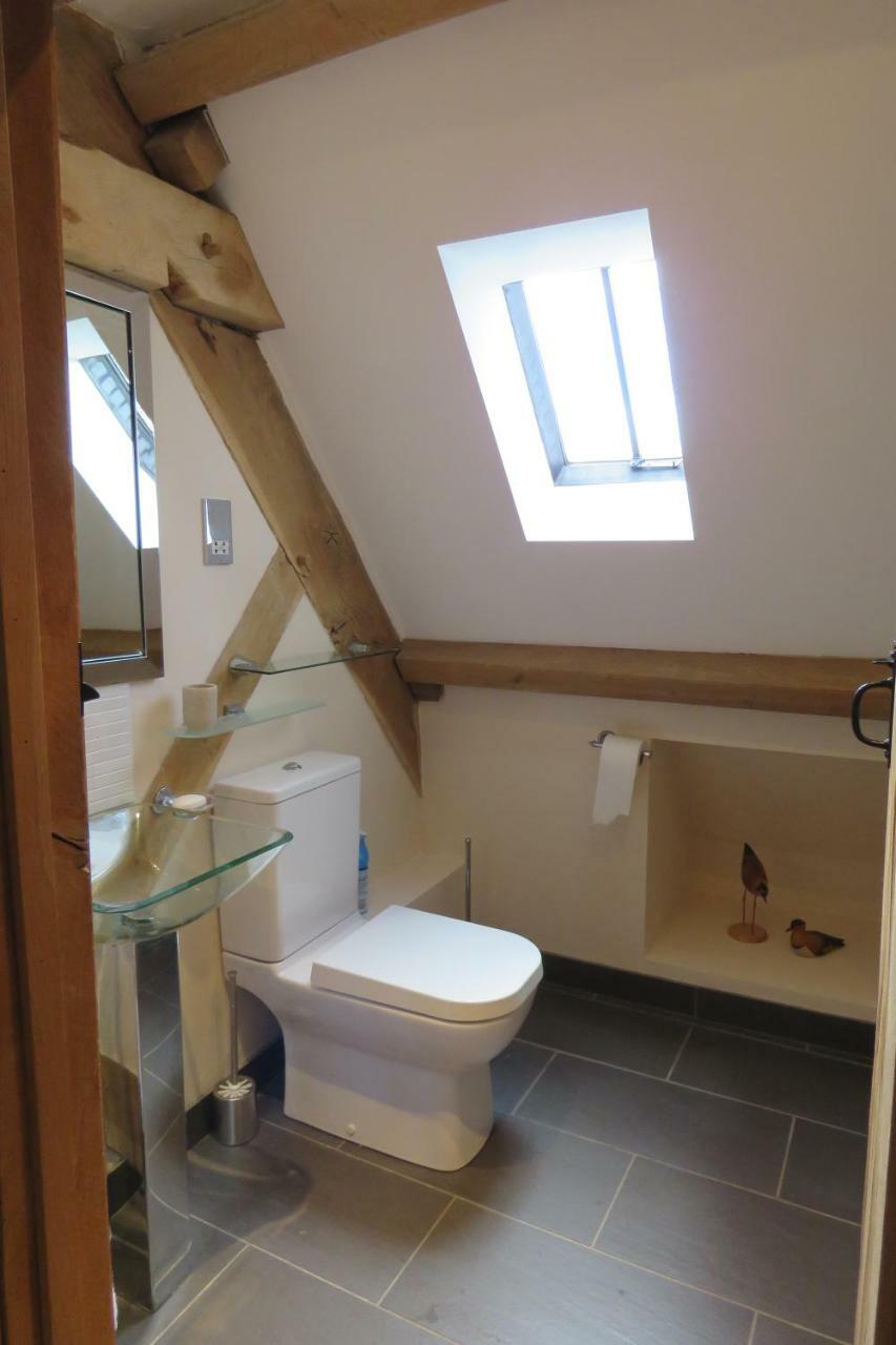 Welsh Apple Barn Villa Чепстоу Екстериор снимка